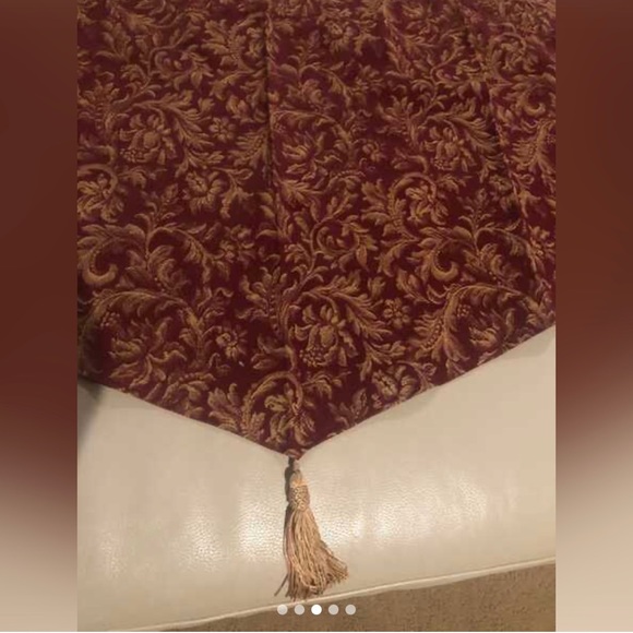 Ascot Valences Maroon gold imprint - Picture 3 of 4